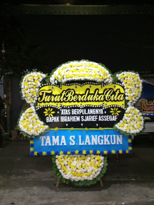 Papan Bunga Duka di Cikurubuk